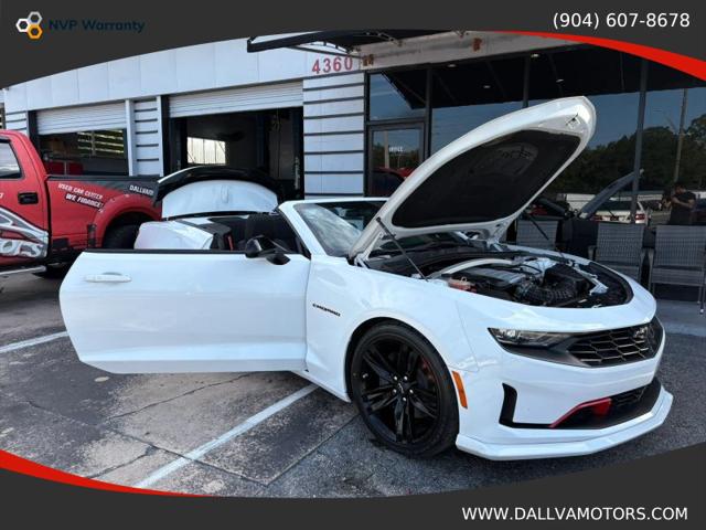 2021 Chevrolet Camaro RWD Convertible LT1