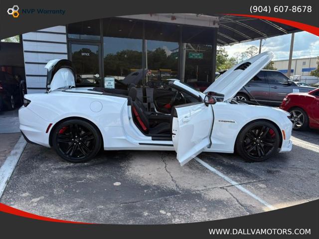 2021 Chevrolet Camaro RWD Convertible LT1