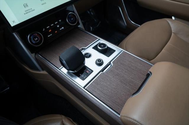 2023 Land Rover Range Rover P530 SE