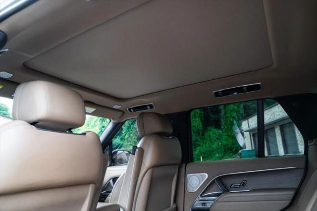 2023 Land Rover Range Rover P530 SE