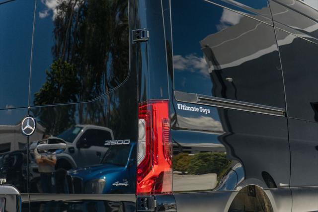 2022 Mercedes-Benz Sprinter 2500 Standard Roof V6