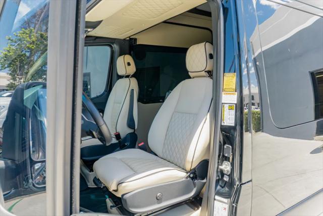 2022 Mercedes-Benz Sprinter 2500 Standard Roof V6