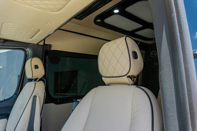 2022 Mercedes-Benz Sprinter 2500 Standard Roof V6