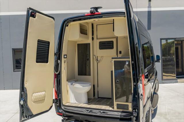 2022 Mercedes-Benz Sprinter 2500 Standard Roof V6
