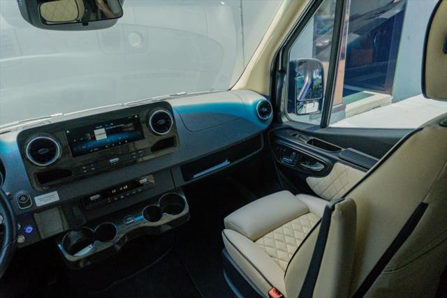 2022 Mercedes-Benz Sprinter 2500 Standard Roof V6