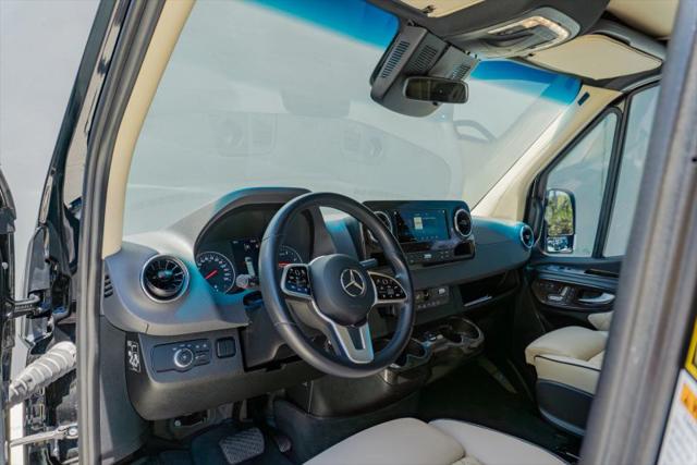 2022 Mercedes-Benz Sprinter 2500 Standard Roof V6