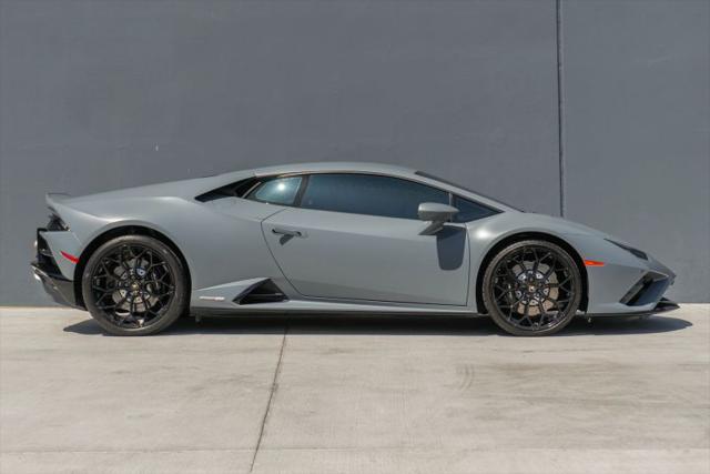 2022 Lamborghini Huracan Evo Coupe RWD