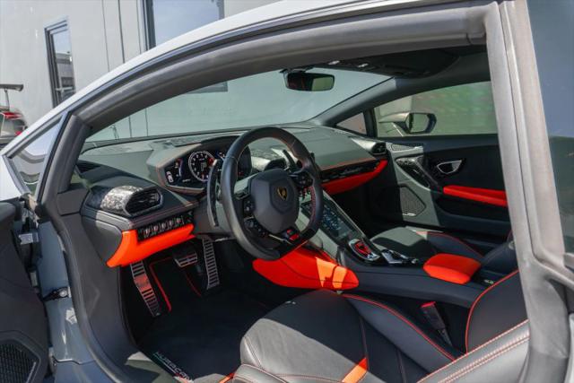 2022 Lamborghini Huracan Evo Coupe RWD