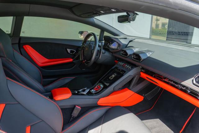 2022 Lamborghini Huracan Evo Coupe RWD
