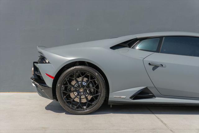 2022 Lamborghini Huracan Evo Coupe RWD