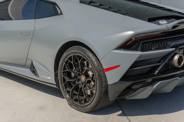 2022 Lamborghini Huracan Evo Coupe RWD