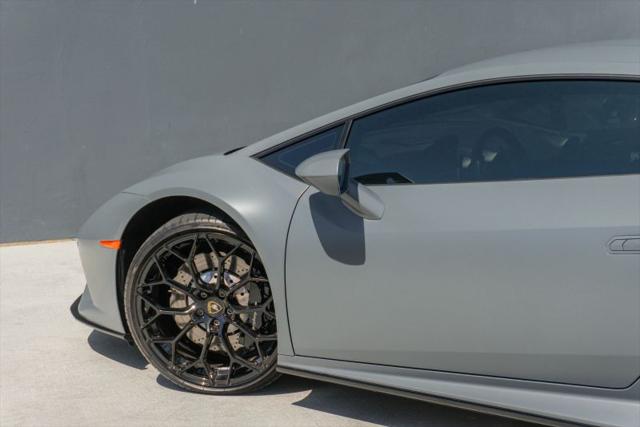 2022 Lamborghini Huracan Evo Coupe RWD