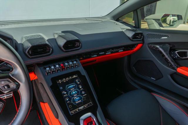 2022 Lamborghini Huracan Evo Coupe RWD