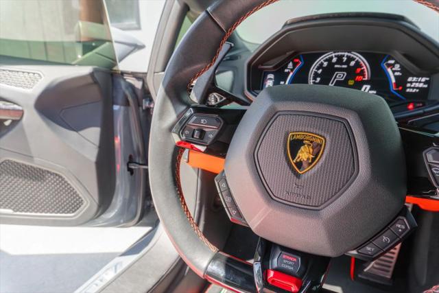 2022 Lamborghini Huracan Evo Coupe RWD