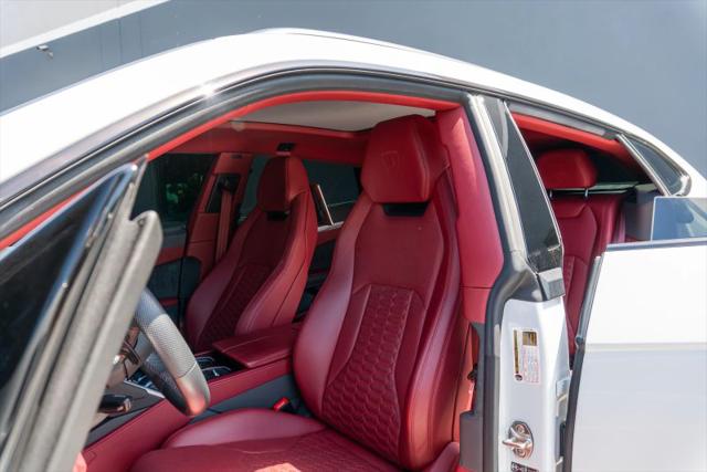 2020 Lamborghini Urus Base