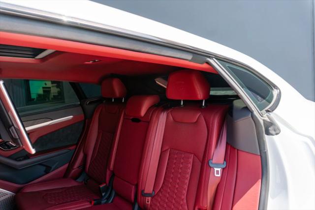 2020 Lamborghini Urus Base