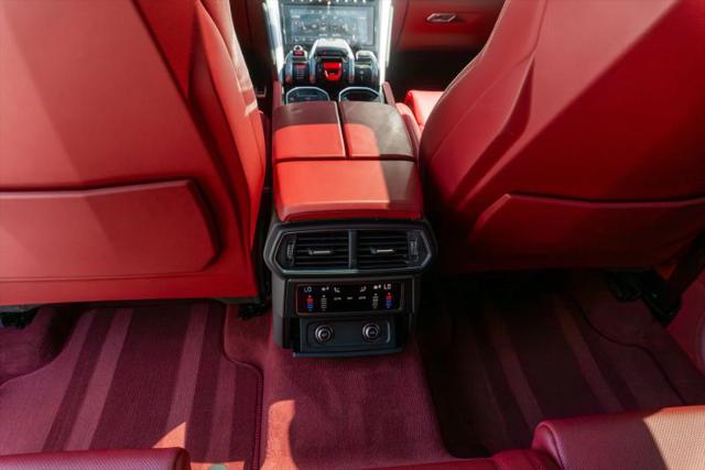 2020 Lamborghini Urus Base
