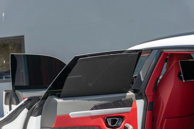 2020 Lamborghini Urus Base