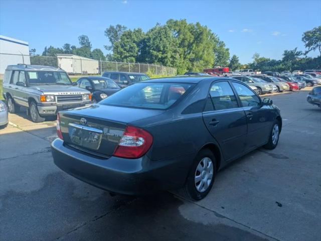 2004 Toyota Camry LE
