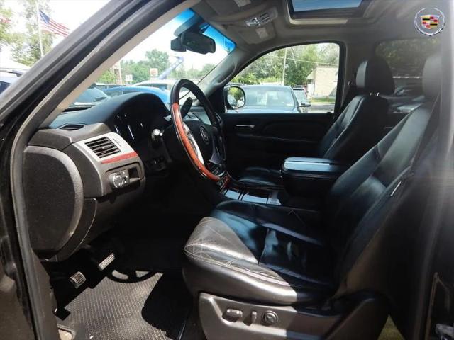2008 Cadillac Escalade ESV Standard