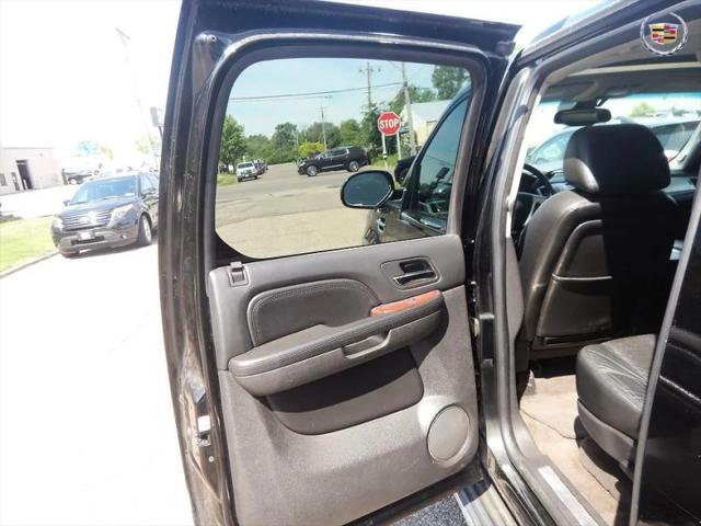 2008 Cadillac Escalade ESV Standard
