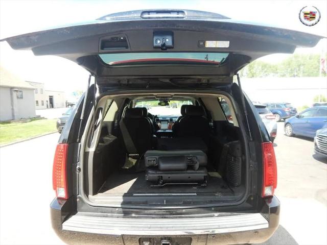 2008 Cadillac Escalade ESV Standard
