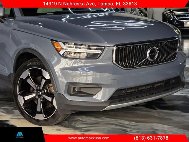 2021 Volvo XC40 T5 Momentum
