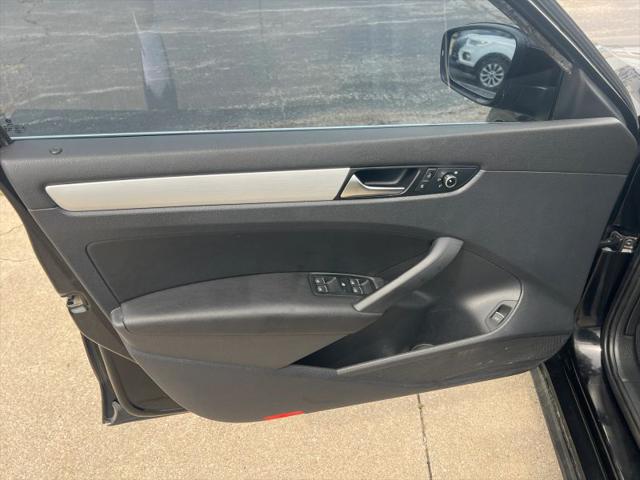 2013 Volkswagen Passat 2.5L SE