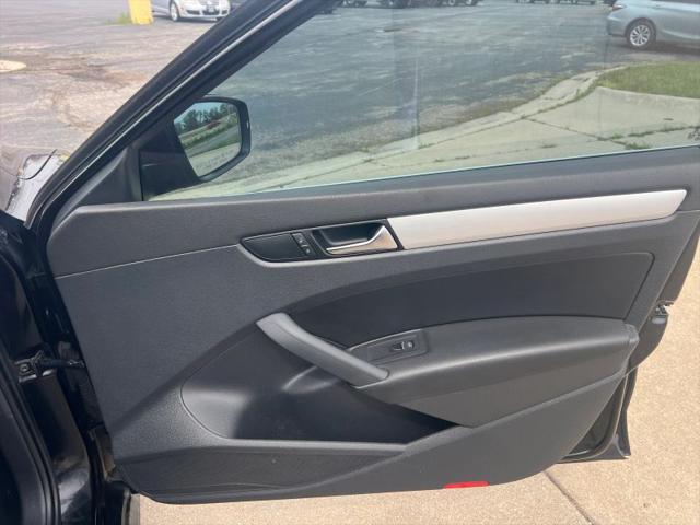 2013 Volkswagen Passat 2.5L SE