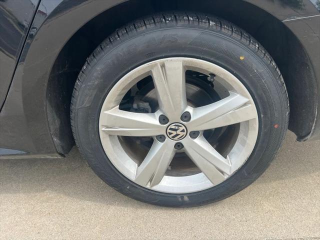 2013 Volkswagen Passat 2.5L SE