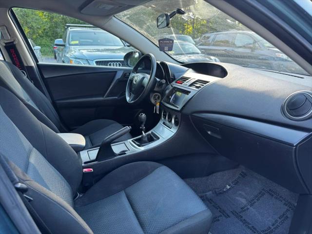 2010 Mazda Mazda3 i Sport
