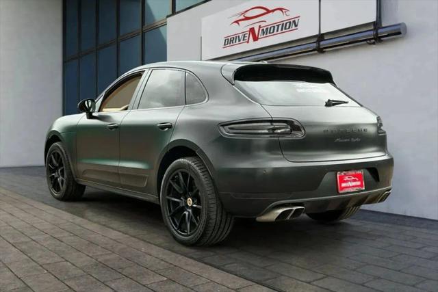 2015 Porsche Macan Turbo