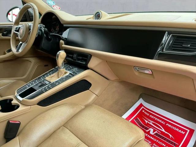 2015 Porsche Macan Turbo