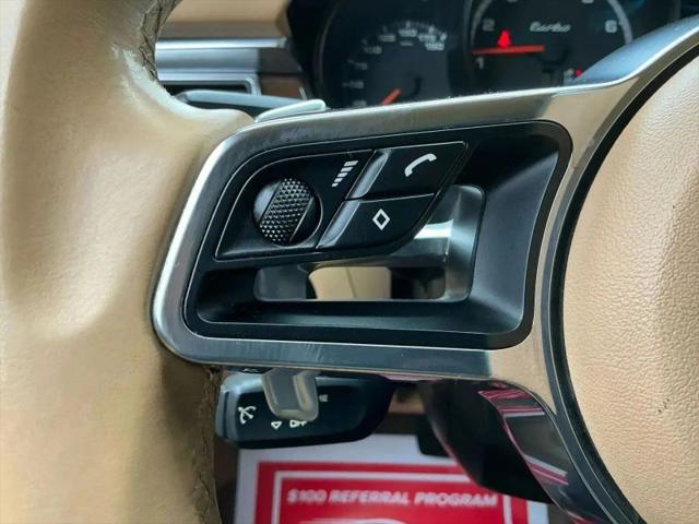 2015 Porsche Macan Turbo
