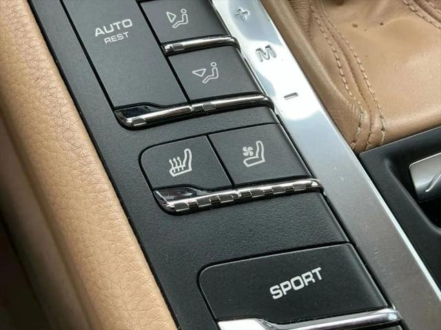 2015 Porsche Macan Turbo