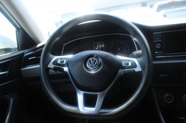 2019 Volkswagen Jetta 1.4T R-Line