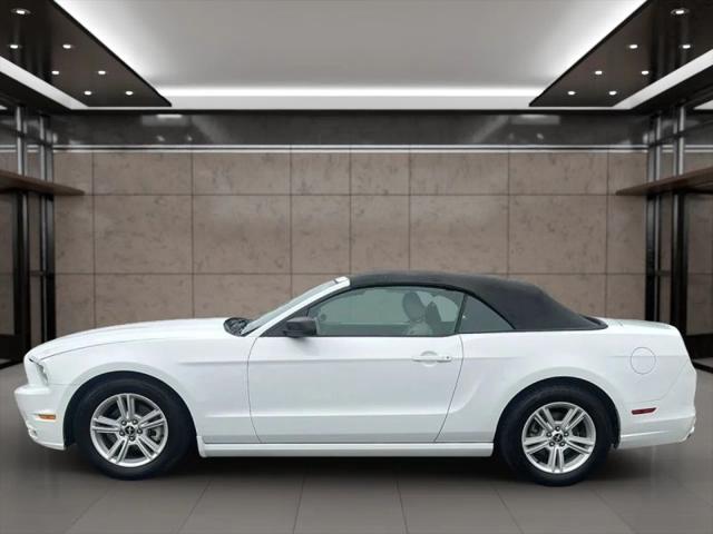 2014 Ford Mustang V6