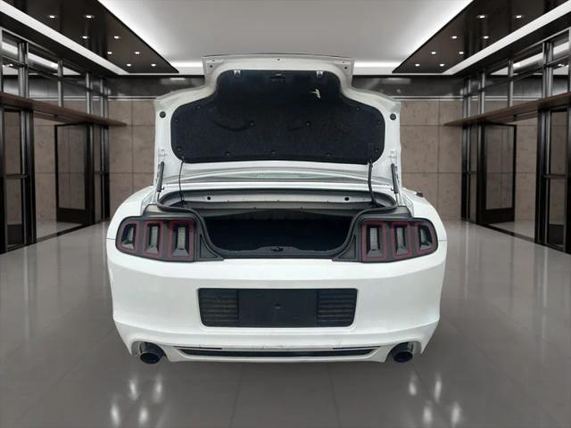 2014 Ford Mustang V6