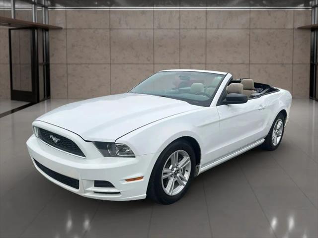 2014 Ford Mustang V6
