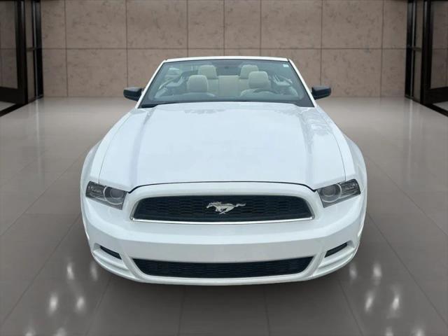 2014 Ford Mustang V6