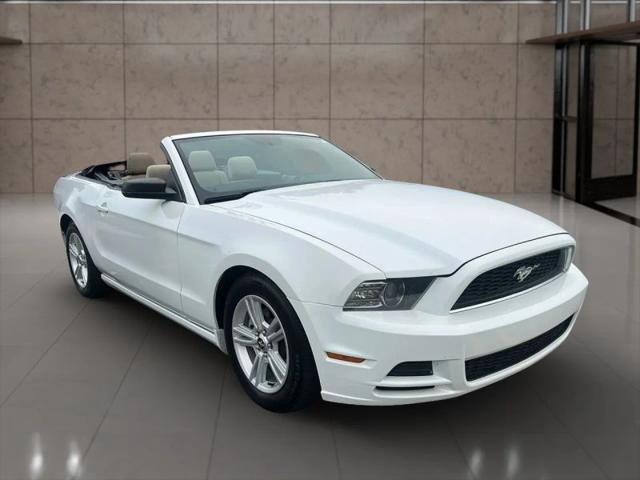 2014 Ford Mustang V6