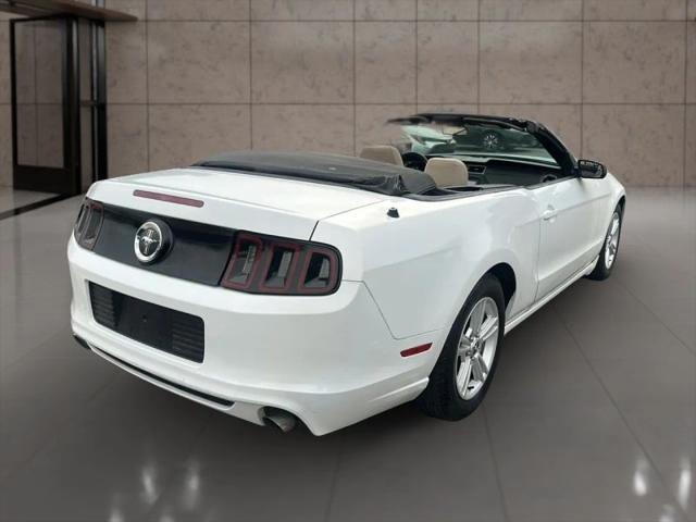 2014 Ford Mustang V6