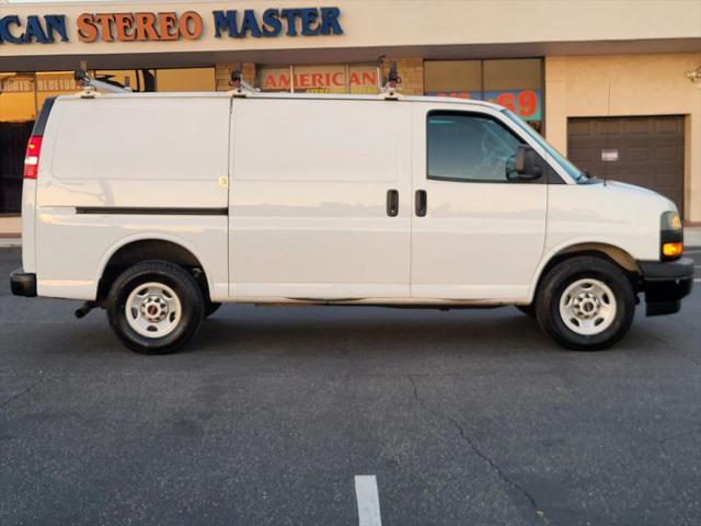 2023 GMC Savana Cargo RWD 2500 Regular Wheelbase Work Van