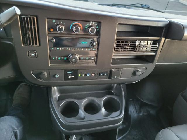 2023 GMC Savana Cargo RWD 2500 Regular Wheelbase Work Van