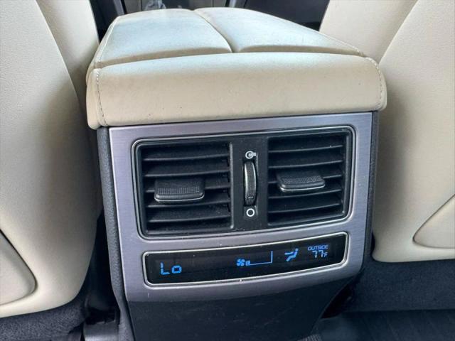 2014 Hyundai Equus Signature