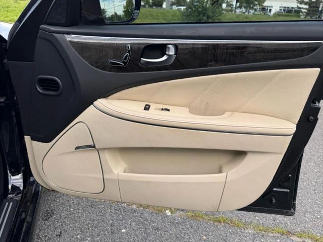 2014 Hyundai Equus Signature