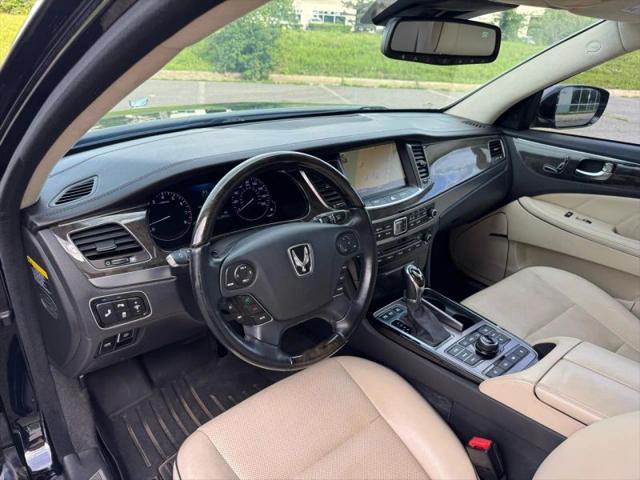 2014 Hyundai Equus Signature