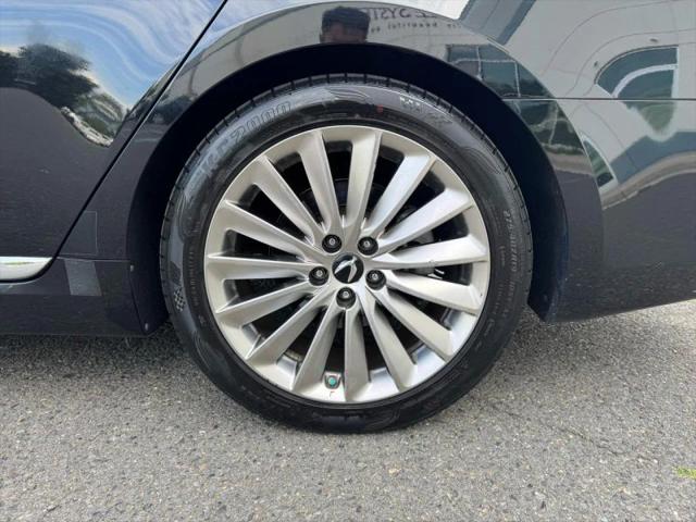 2014 Hyundai Equus Signature