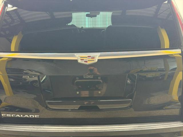 2019 Cadillac Escalade Platinum