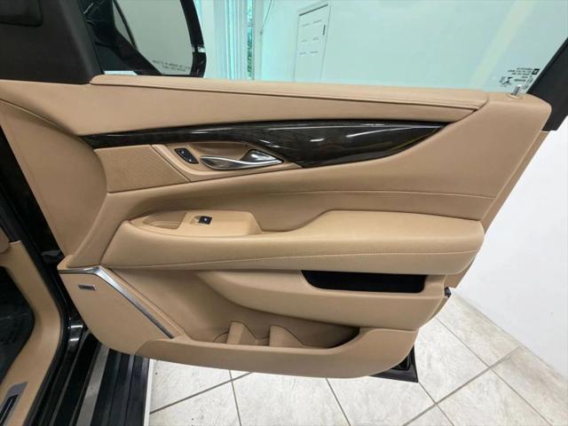 2019 Cadillac Escalade Platinum
